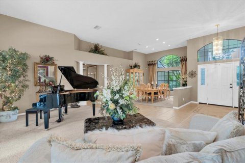 Villa ou maison à vendre à New Port Richey, Floride: 6 chambres, 478.54 m2 № 2258228 - photo 10