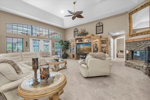 Villa ou maison à vendre à New Port Richey, Floride: 6 chambres, 478.54 m2 № 2258228 - photo 22