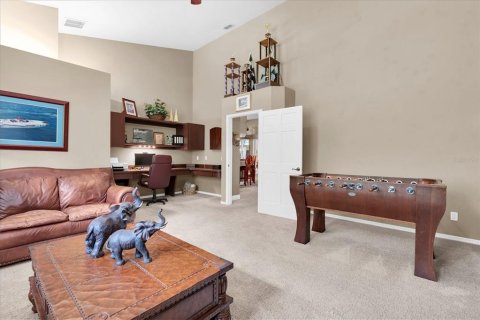 Villa ou maison à vendre à New Port Richey, Floride: 6 chambres, 478.54 m2 № 2258228 - photo 28
