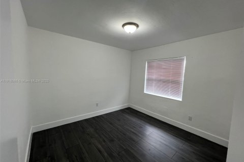 Apartment in Miami, Florida 1 bedroom, 46.45 sq.m. № 1970849 - photo 6