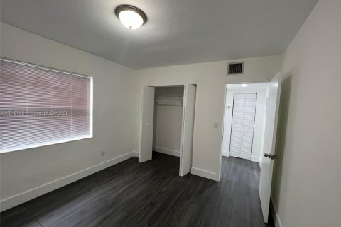 Apartment in Miami, Florida 1 bedroom, 46.45 sq.m. № 1970849 - photo 9