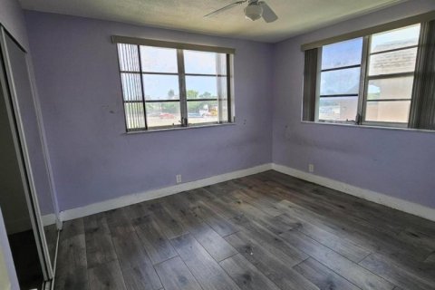 Condo in Plantation, Florida, 2 bedrooms  № 1208550 - photo 1