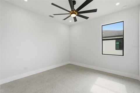 Villa ou maison à vendre à Cape Coral, Floride: 3 chambres, 219.71 m2 № 2396083 - photo 28