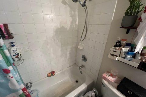 Купить таунхаус в Хомстед, Флорида 3 спальни, 103.59м2, № 2032993 - фото 26