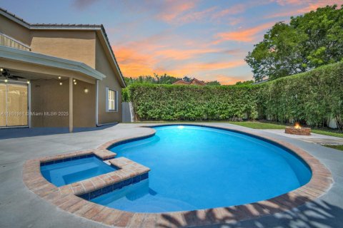House in Cooper City, Florida 3 bedrooms, 164.16 sq.m. № 1872194 - photo 27