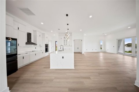 Casa en venta en Lake Alfred, Florida, 4 dormitorios, 327.64 m2 № 1914299 - foto 20