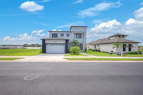 Casa en venta en Lake Alfred, Florida, 4 dormitorios, 327.64 m2 № 1914299 - foto 3
