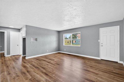 Immobilier commercial à vendre à Daytona Beach, Floride: 6 chambres, 165.55 m2 № 2096907 - photo 26
