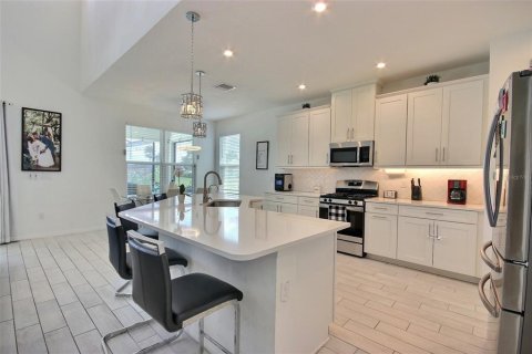 Casa en venta en Palmetto, Florida, 4 dormitorios, 243.78 m2 № 1888552 - foto 14
