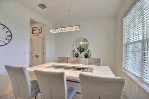Casa en venta en Palmetto, Florida, 4 dormitorios, 243.78 m2 № 1888552 - foto 8