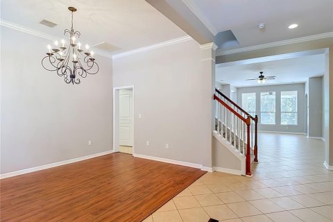 Villa ou maison à vendre à Land O' Lakes, Floride: 4 chambres, 312.71 m2 № 2295014 - photo 11