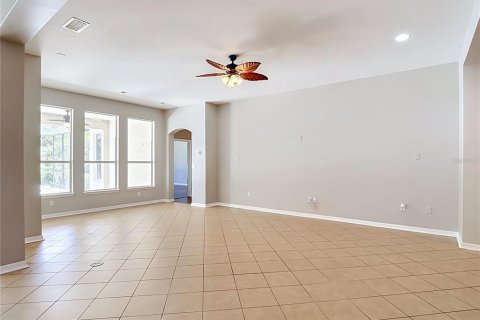 Villa ou maison à vendre à Land O' Lakes, Floride: 4 chambres, 312.71 m2 № 2295014 - photo 25