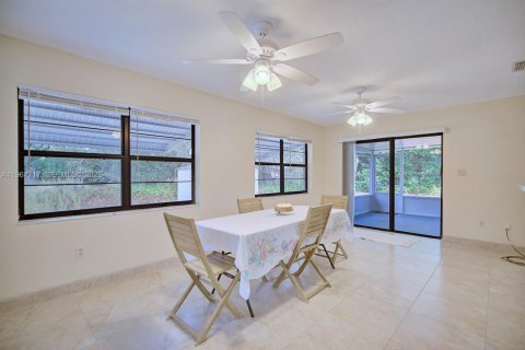 House in Lake Placid, Florida 2 bedrooms № 2030529 - photo 15