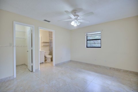 House in Lake Placid, Florida 2 bedrooms № 2030529 - photo 18