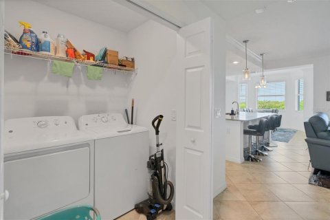 Apartment in Punta Gorda, Florida 2 bedrooms, 107.21 sq.m. № 2104800 - photo 23