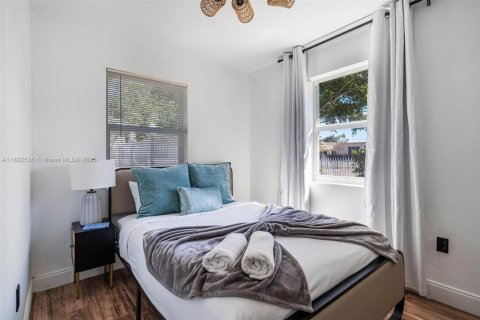 Купить виллу или дом в Норт-Майами, Флорида 4 спальни, 135.73м2, № 2034299 - фото 22