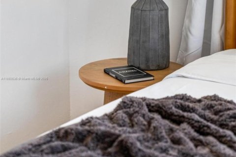 Купить виллу или дом в Норт-Майами, Флорида 4 спальни, 135.73м2, № 2034299 - фото 25