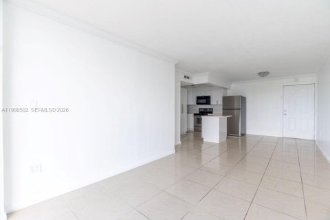 Condominio en venta en Miami Beach, Florida, 2 dormitorios, 74.14 m2 № 2056026 - foto 14