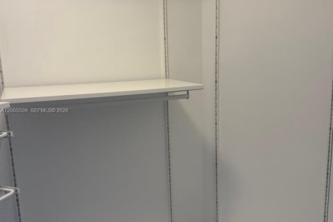 Copropriété à vendre à Miami, Floride: 2 chambres, 101.91 m2 № 2069614 - photo 18