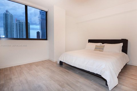 Copropriété à vendre à Miami, Floride: 2 chambres, 101.91 m2 № 2069614 - photo 14