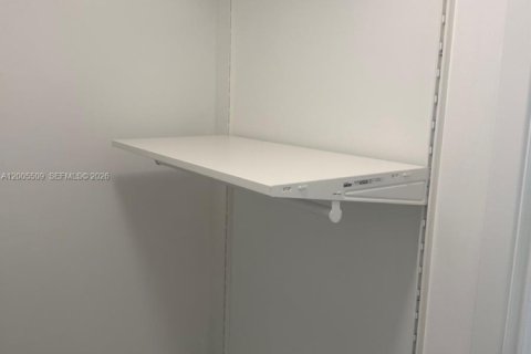 Copropriété à vendre à Miami, Floride: 2 chambres, 101.91 m2 № 2069614 - photo 22