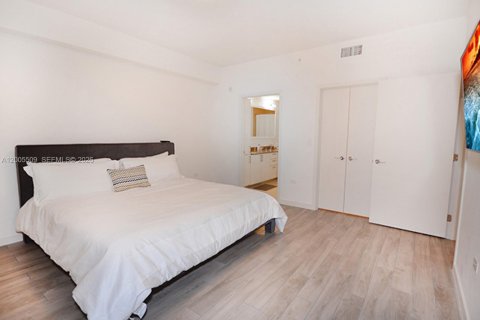 Copropriété à vendre à Miami, Floride: 2 chambres, 101.91 m2 № 2069614 - photo 16