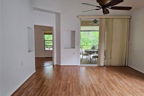 Casa en venta en Mount Dora, Florida, 2 dormitorios, 138.8 m2 № 1904204 - foto 15