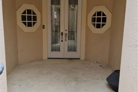 Casa en venta en Mount Dora, Florida, 2 dormitorios, 138.8 m2 № 1904204 - foto 3