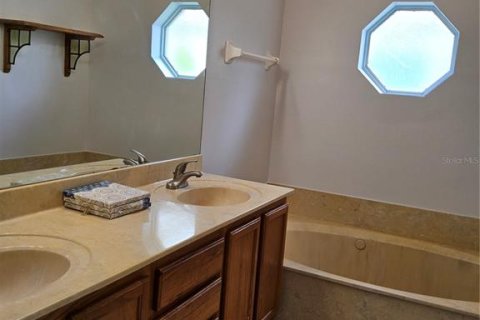 Casa en venta en Mount Dora, Florida, 2 dormitorios, 138.8 m2 № 1904204 - foto 13
