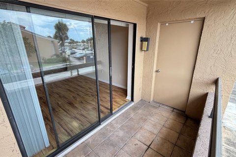 Condo in Orlando, Florida, 2 bedrooms  № 2092990 - photo 26