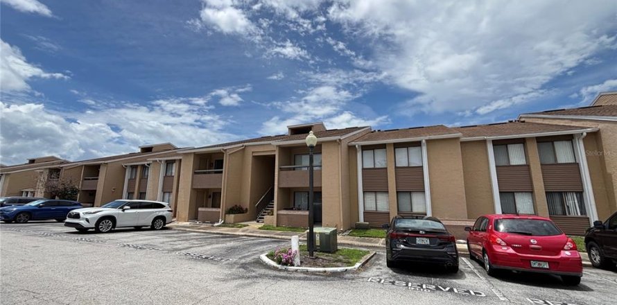 Condo in Orlando, Florida, 2 bedrooms  № 2092990