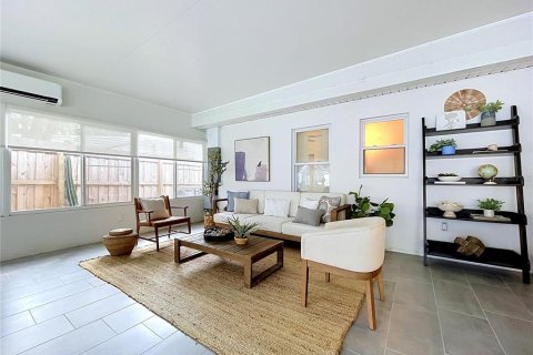 Villa ou maison à vendre à Tampa, Floride: 3 chambres, 183.2 m2 № 2404747 - photo 19