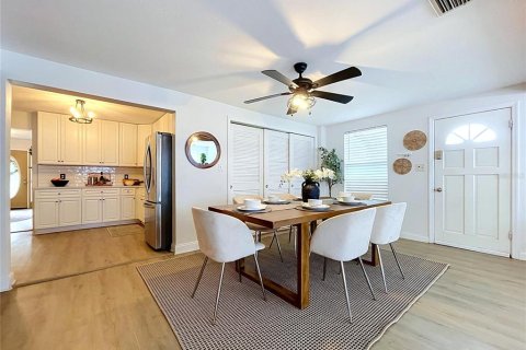 Villa ou maison à vendre à Tampa, Floride: 3 chambres, 183.2 m2 № 2404747 - photo 29