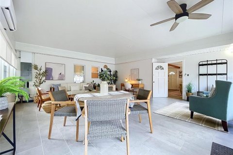 Villa ou maison à vendre à Tampa, Floride: 3 chambres, 183.2 m2 № 2404747 - photo 16