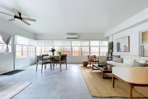 Villa ou maison à vendre à Tampa, Floride: 3 chambres, 183.2 m2 № 2404747 - photo 13