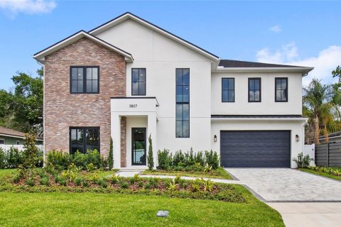 Villa ou maison à vendre à Orlando, Floride: 5 chambres, 311.97 m2 № 2150324 - photo 2