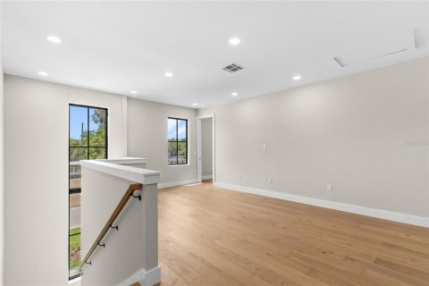 Villa ou maison à vendre à Orlando, Floride: 5 chambres, 311.97 m2 № 2150324 - photo 24
