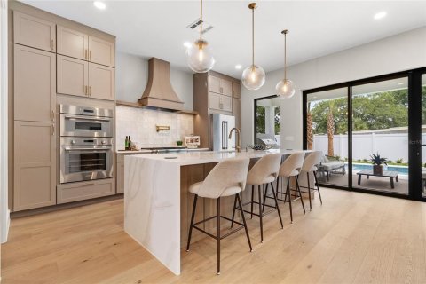 Villa ou maison à vendre à Orlando, Floride: 5 chambres, 311.97 m2 № 2150324 - photo 8