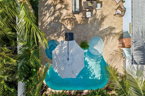 Casa en venta en Dania Beach, Florida, 3 dormitorios, 154.59 m2 № 2000731 - foto 2