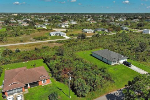 Land in Lehigh Acres, Florida № 2164322 - photo 8