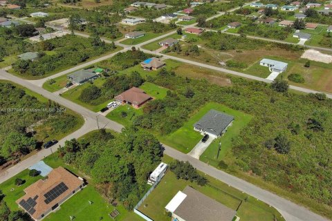 Land in Lehigh Acres, Florida № 2164322 - photo 13