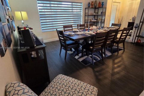 Casa en venta en Plantation, Florida, 4 dormitorios, 195.65 m2 № 2023731 - foto 7