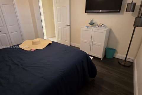 Casa en venta en Plantation, Florida, 4 dormitorios, 195.65 m2 № 2023731 - foto 30