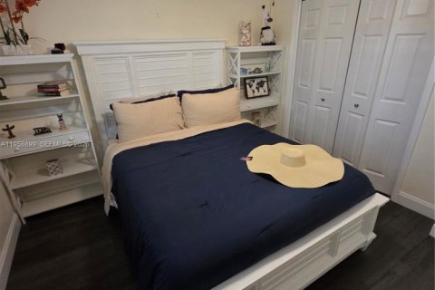 Casa en venta en Plantation, Florida, 4 dormitorios, 195.65 m2 № 2023731 - foto 29