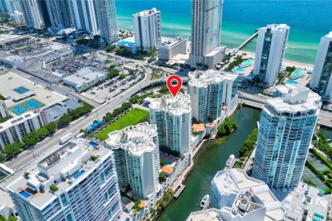 Copropriété à vendre à Sunny Isles Beach, Floride: 3 chambres, 134.43 m2 № 1962484 - photo 2