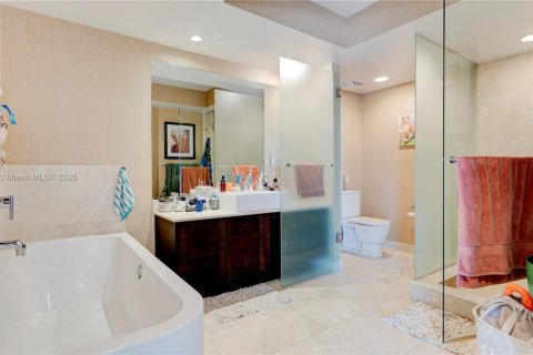 Copropriété à vendre à Sunny Isles Beach, Floride: 3 chambres, 134.43 m2 № 1962484 - photo 24