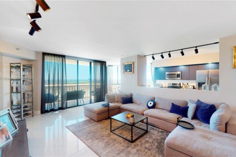 Condominio en Aventura, Florida, 3 dormitorios  № 1960924