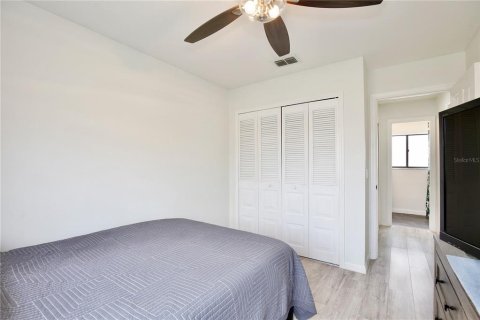 Condo in Rockledge, Florida, 2 bedrooms  № 1841879 - photo 21
