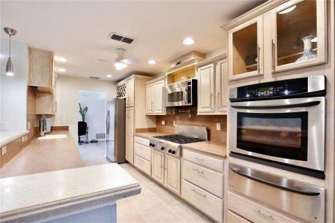 Condo in Rockledge, Florida, 2 bedrooms  № 1841879 - photo 9