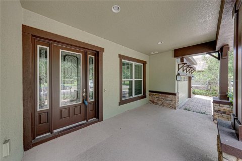 House in Fish Hawk, Florida 5 bedrooms, 345.13 sq.m. № 2150630 - photo 8